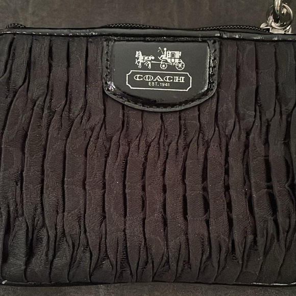 Coach purse - Picture 3 of 3